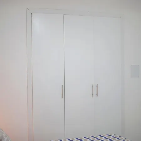 Ludovisi Seminterrato Loft Lägenhet